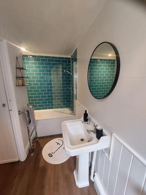 Вилла Clifftop Mews - Westcliff - Ramsgate - Pet Friendly! Экстерьер фото