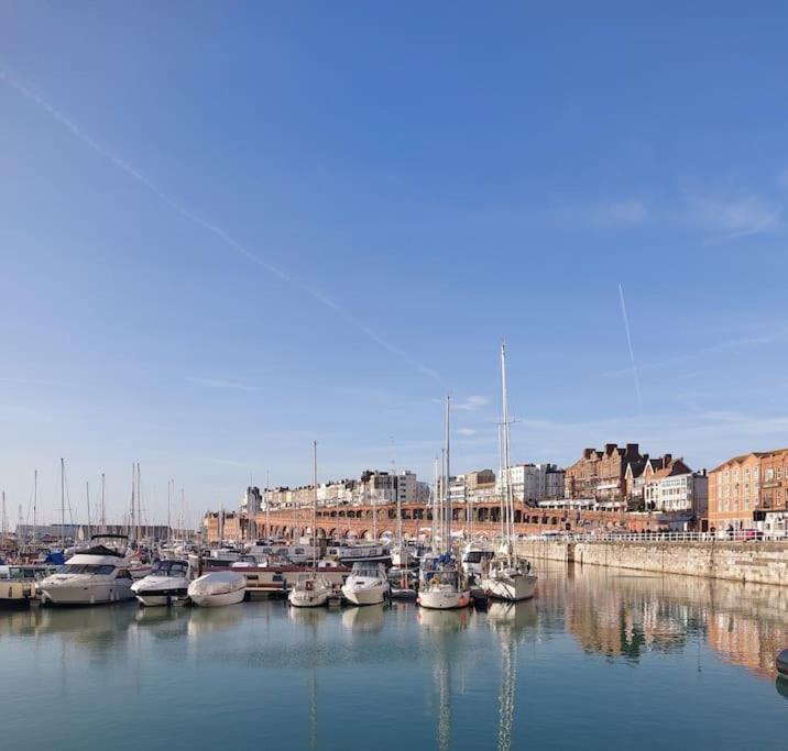 Вилла Clifftop Mews - Westcliff - Ramsgate - Pet Friendly! Экстерьер фото